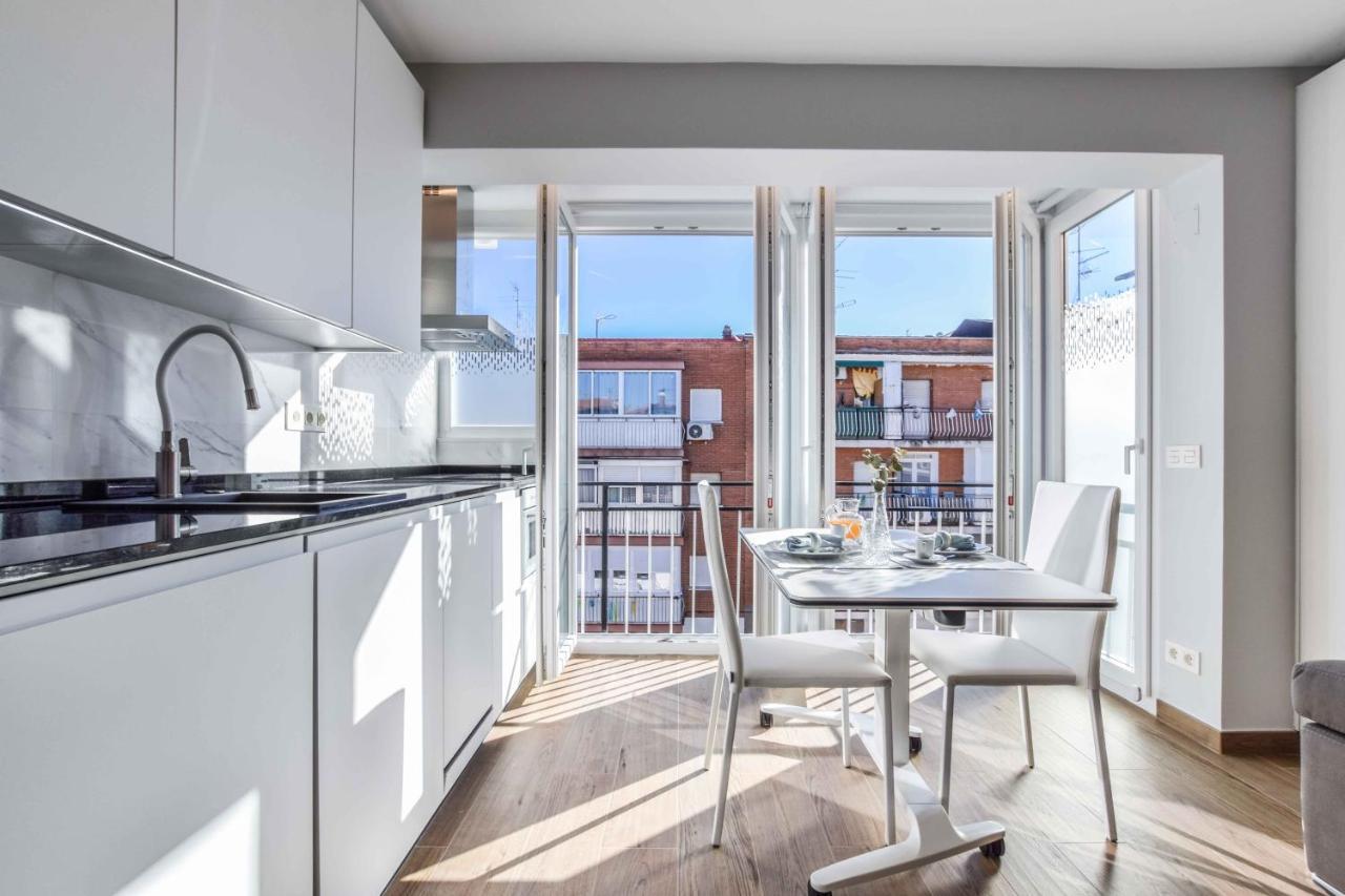 Global Home - Pada Madrid Exterior photo